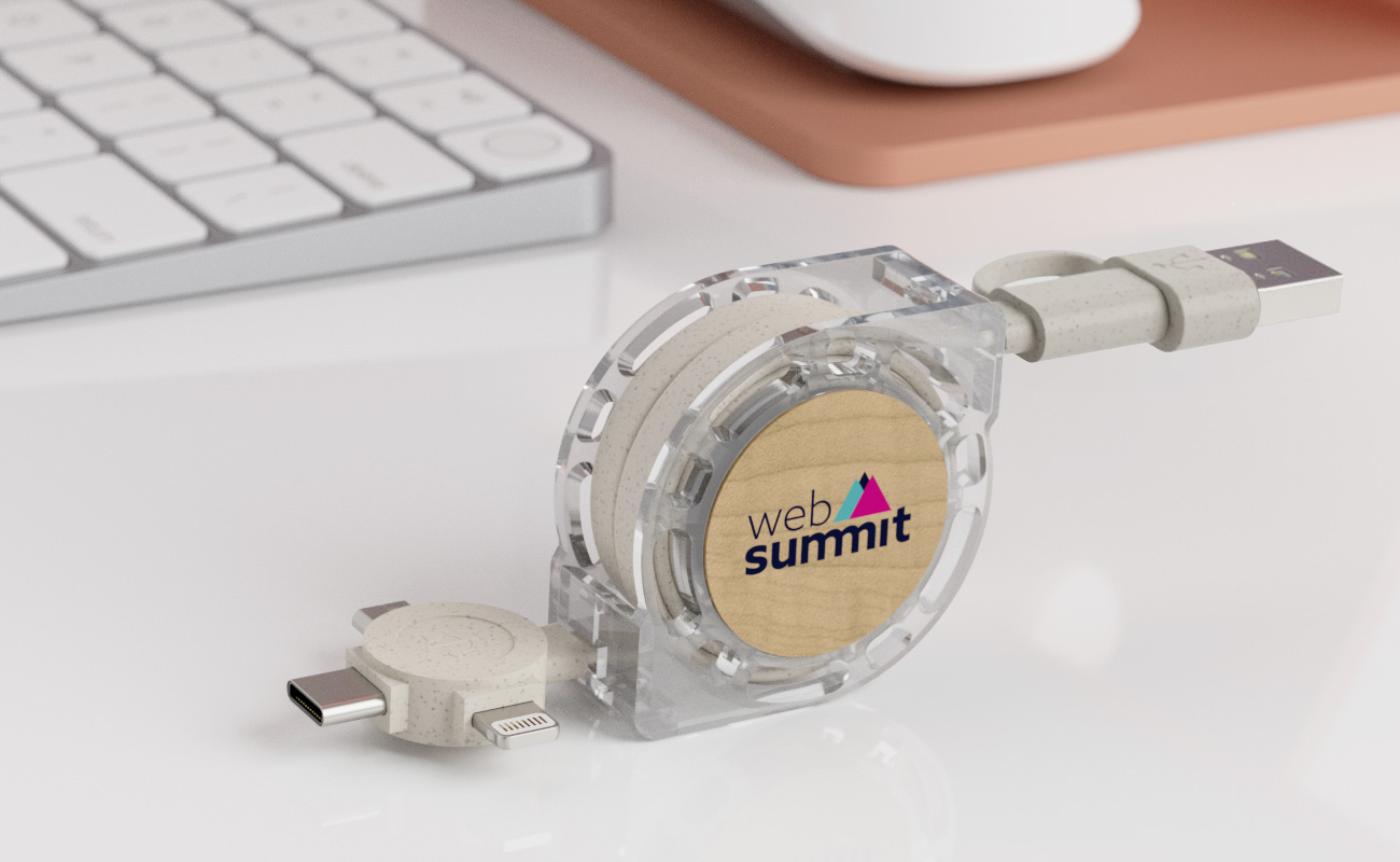 Motion Wood - USB Cable gallery thumbnail